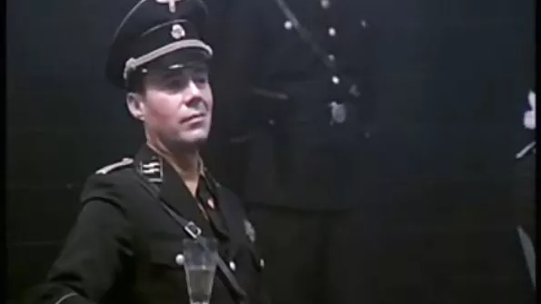 Під час порно відео онлайн інцест кастингу брюнетка віддається в кицьку.