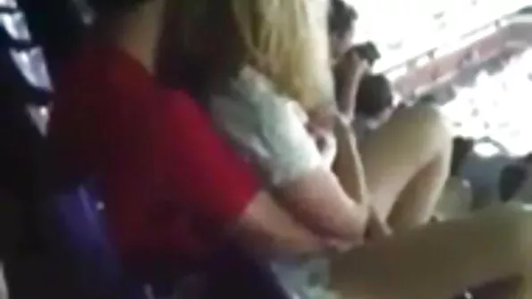 Гаряча красуня просто обожнює рак і секс відео дівчата не приховує цього.
