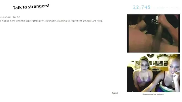 Шалавка не порно з вагітними втрималася і трахнула себе дилдо.