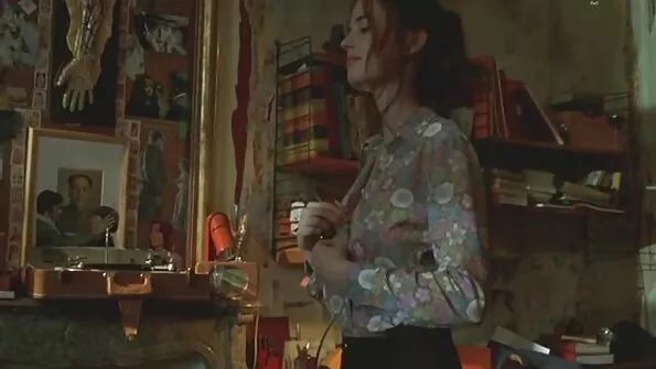 Звичайний інженер прилаштовує порно відео дивитись член до пізді дружини.