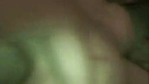 Молодий самець проникає у збуджену студентку порно відео сімейне на столі