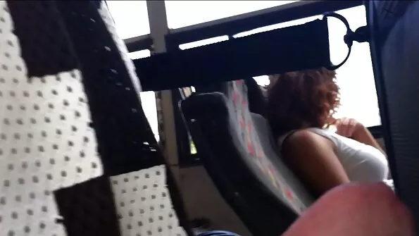 Прилаштовується збоку подивитися відео секс і трахкає товстожопу жінку.
