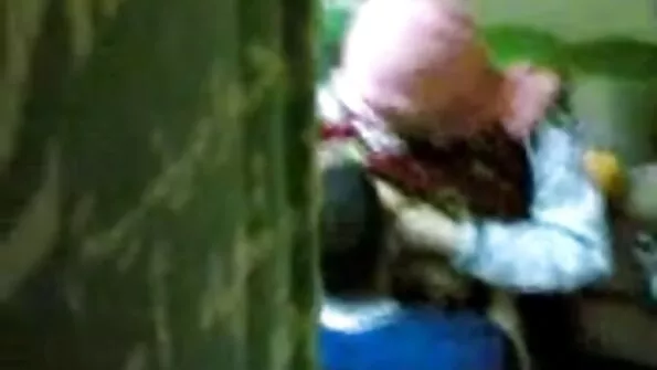 Після приємної ванної дівчина скачати відео про секс трахкає в поголену вагіну.