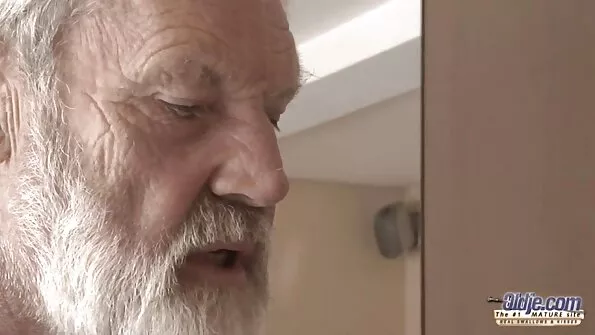 Тілочка придбала порно відео скачати відмінний після куні секс.